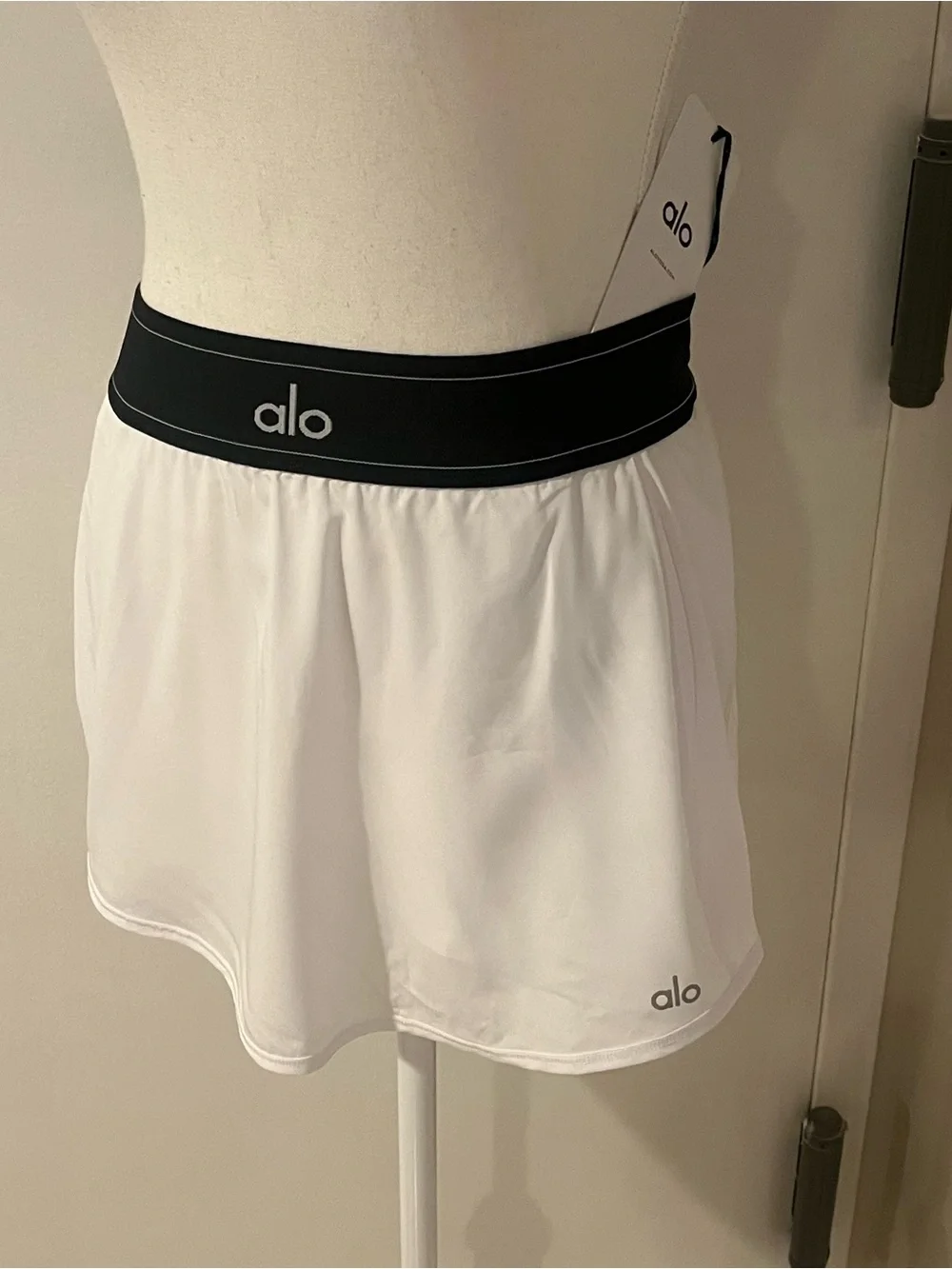 ALO Yoga White Match Point Tennis Skirt